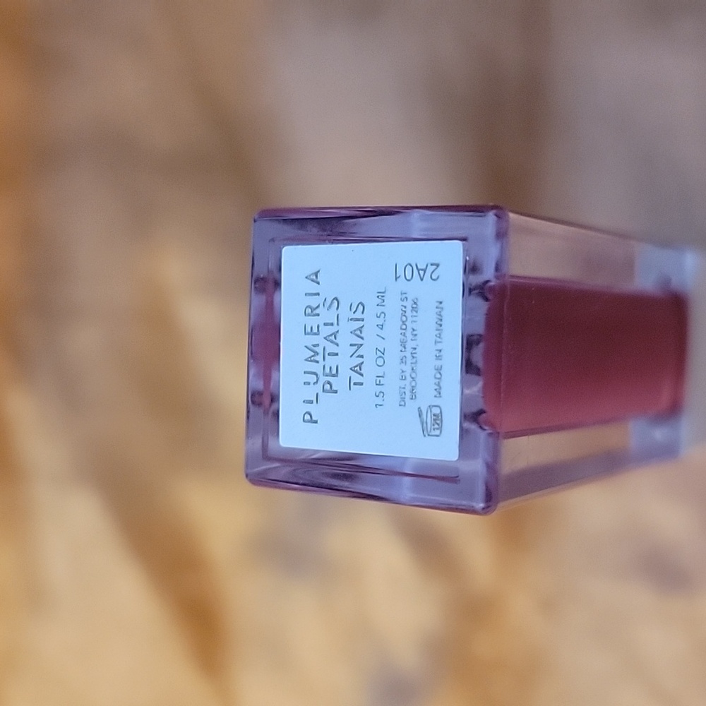 SWATCHED Tanais Sunset to Stars Lip Oil PLUMERIA PETALS - Picture 3 of 3
